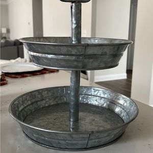 New 2 tiered tray decor